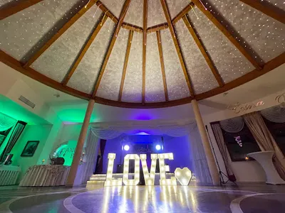 Renomo Event- Fotobudka, Fotobudka360, Fotolustro, Fotoprzyczepa, Księżyc led, Napis Love, Napis Miłość